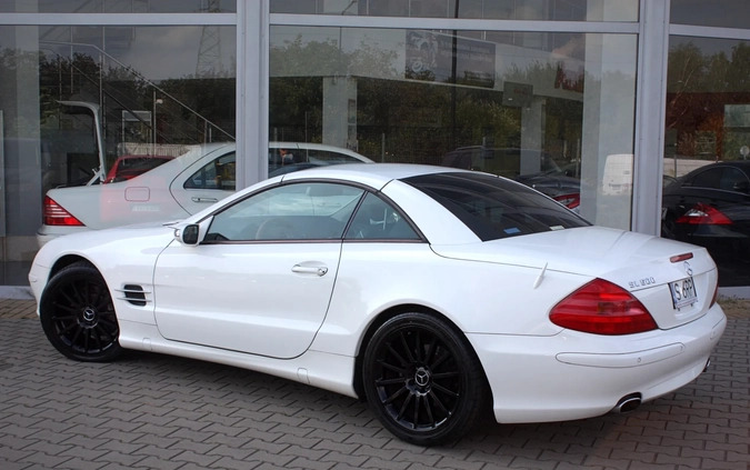 Mercedes-Benz SL cena 104900 przebieg: 138000, rok produkcji 2004 z Bisztynek małe 172